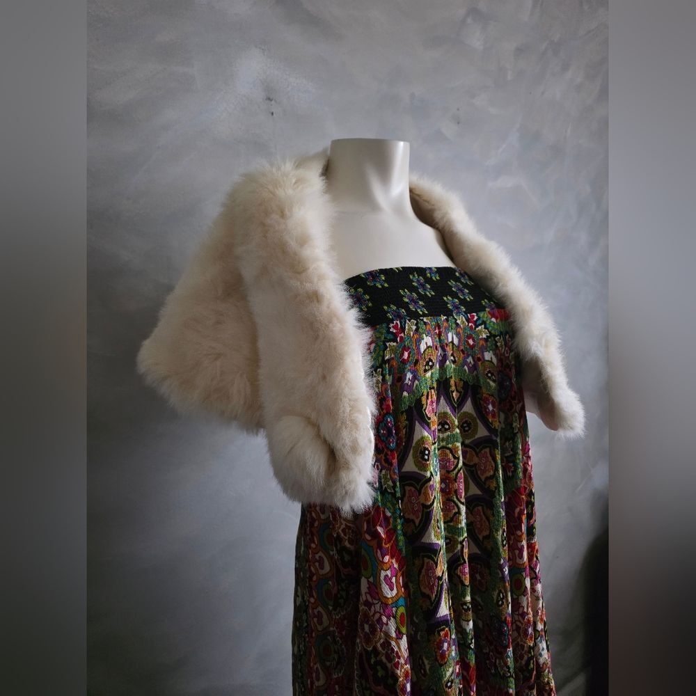 Real Fur Scarf Collar Shawl 39x14 vintage cream-colored fur